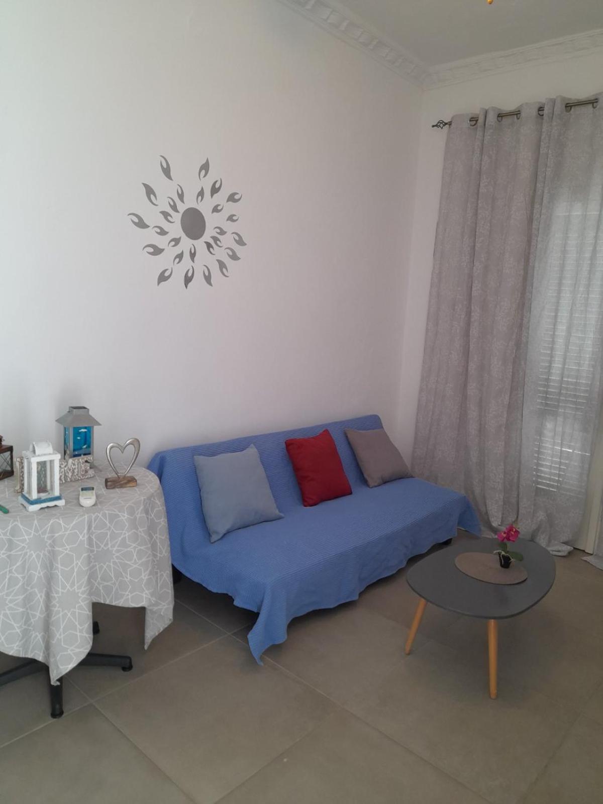 Victory's House, 3min Walk To Skala's Sandy Appartement *